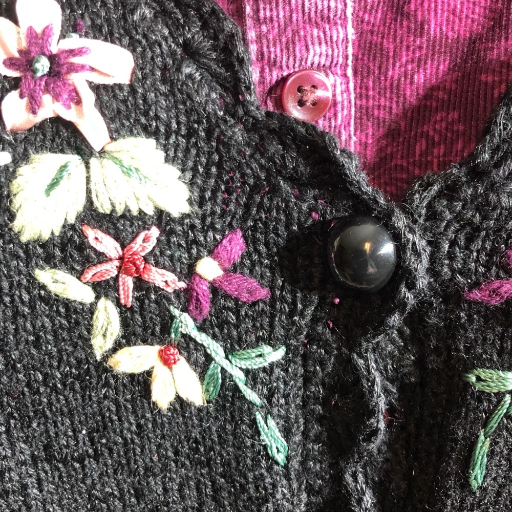 Embroidered Vintage Floral Vest 2XL